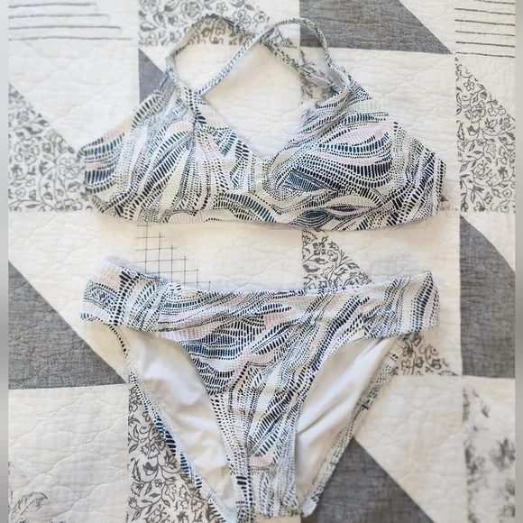 Carve Designs Cardiff Bikini Set - Small NEW - Picture 7 of 10